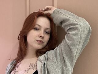 hot cam girl fingering LindaBenne