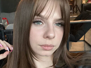 hot webcam LoiseHarington