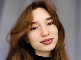 cam girl pic LouieAldaco