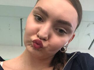 nude webcam girl photo LourdesFronk