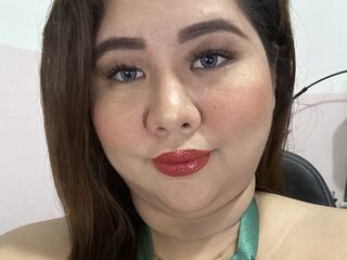 naked girl with webcam masturbating LunaAshly