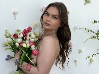 beautiful camgirl LunaVales