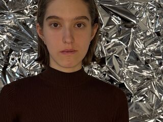 fingering girl chat MaeganDegiacomo