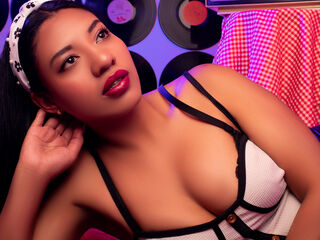 live webcam model MaibeScot