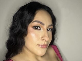 cam girl showing tits ManelikMiller