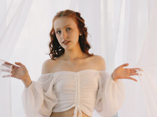 camgirl MarcelinMars