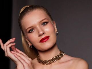 camgirl chat room MarkHarkrider