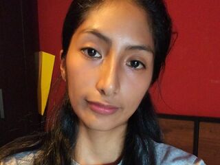 hot cam play MayraBravo