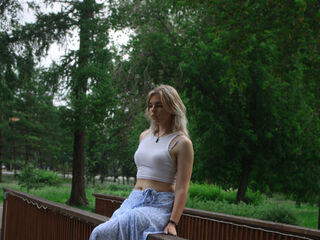 adult webcam chat room MelisaMokriski