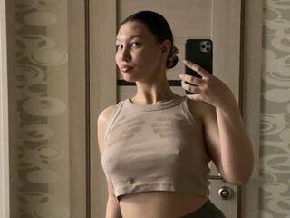 camwhore masturbating with sextoy MelliWids