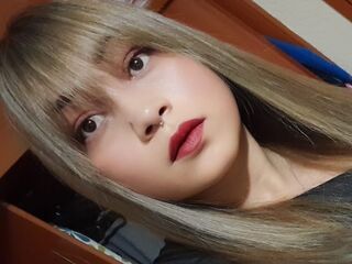 girl cam nude MercellaMorelli