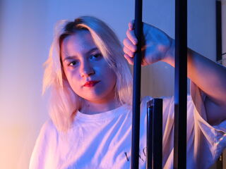 adult web cam chat room MicheleColeman