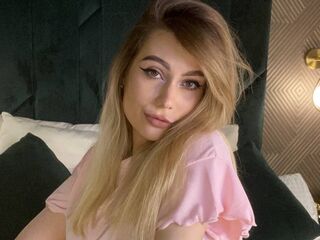 free live cam chat MicheleMary