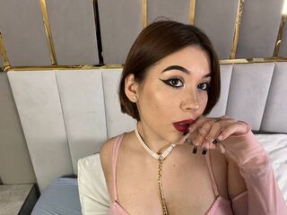 chat room MinaAustin