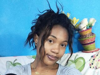 hot cam slut MioraRiva