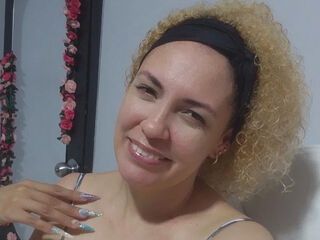 camgirl livesex MireyaVidal