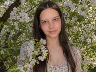 naked camgirl MollyHils