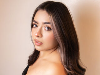 naked camgirl picture MyaFontaine