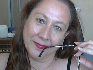 kinky webcam show MyriamLevieux