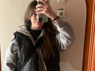 chat room picture NicoleInfinit