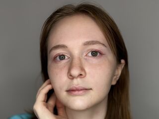 naked camgirl masturbating NishaDambrosi