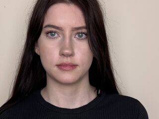 hot cam whore OssieMichard