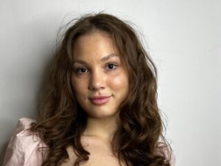 naked girl with cam masturbating RegenaCrichlow