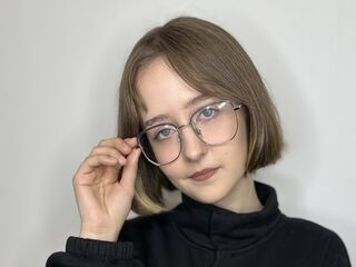 cam girl masturbating with dildo ReginiaHolbein