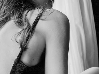 live cam girl gallery RemaRoy