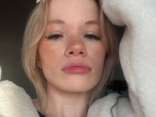 jasmin nude chatroom RenitaKoo