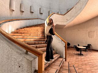 naked cam girl photo RiseBlue