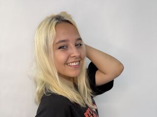 girl webcam RussellGiuliano