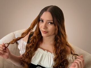naughty camgirl masturbating with dildo SaraDrew