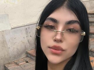 webcam bitch SaraHearth