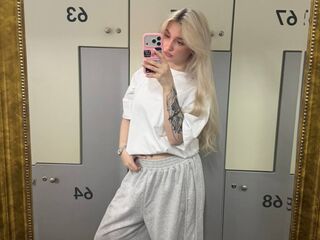 porn webcam ScarlettAndreula