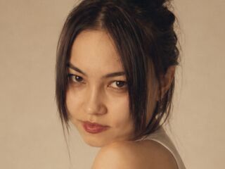 sexy webcamgirl SeeBugl