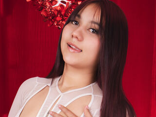 camgirl masturbating with vibrator SeleneSkow