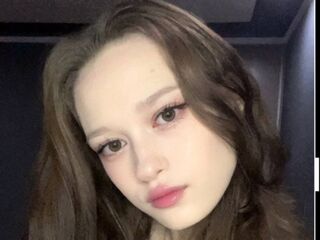 free chat room ShariCasbeer