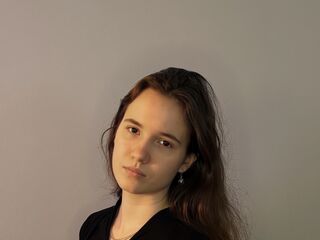 cyber sex chat room ShawannaSanos