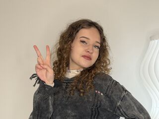 nude camgirl photo SherikaMantony