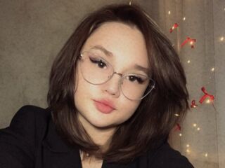 dirty webcam show ShielaQuam