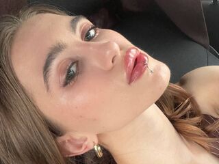 naughty video chat SilviaCoey