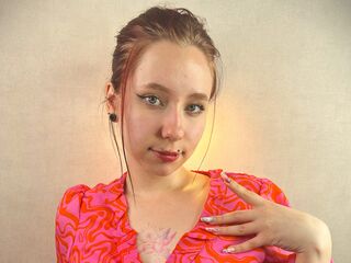 naughty cam girl masturbating with dildo StacyRopers