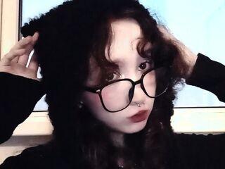 dirty webcam SunnivaCrumbley