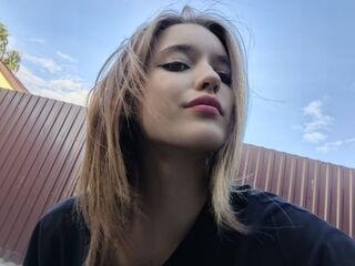 camgirl picture TayteBun