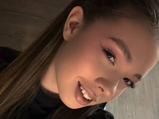 hot chat room TessaSun