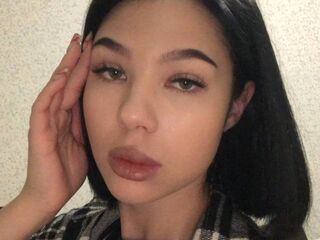 camwhore fingering shaved pussy TiffanyScot