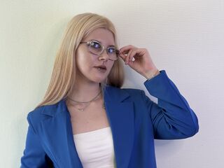 cam girl video chat TommieMalkani