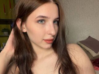 naked camgirl masturbating with dildo ValeriAgeta