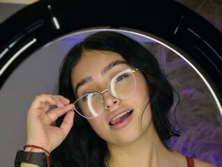 cam girl masturbating with dildo VallolettDavisto